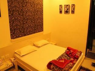 Hotel Shalimar Deluxe Bhopal Buitenkant foto